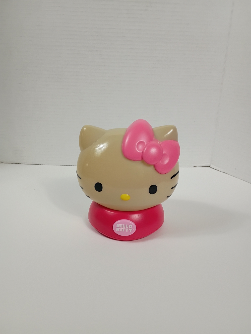 Sanrio Hello Kitty Night Light Pink Base and Bow Works Great